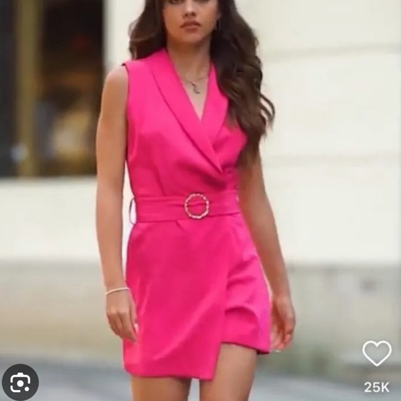 NWT ZARA Pink Buckle belt blazer jumpsuit. - Picture 1 of 6